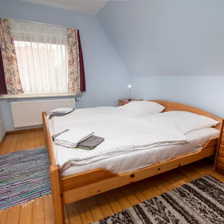 Holiday Kleen Holiday home